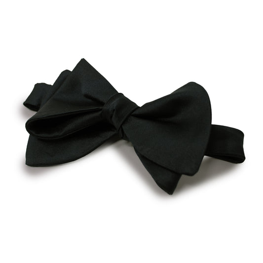 R. HANAUER Bow Tie