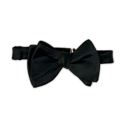 R. HANAUER Bow Tie