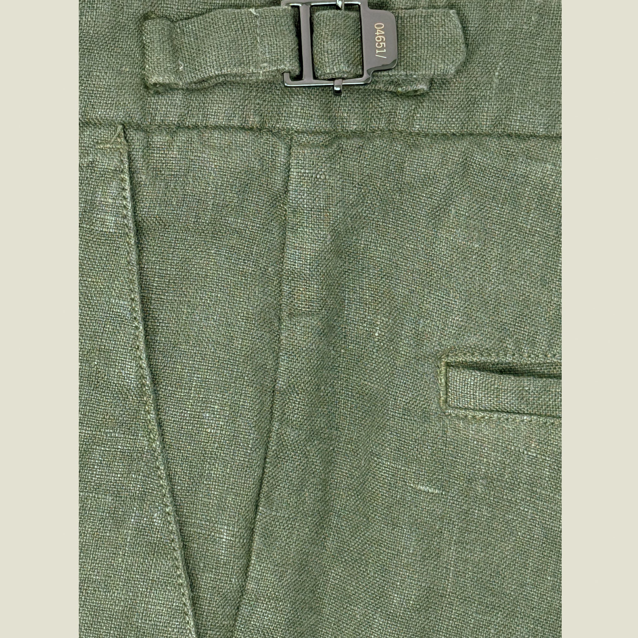 04651 / A TRIP IN A BAG Shorts