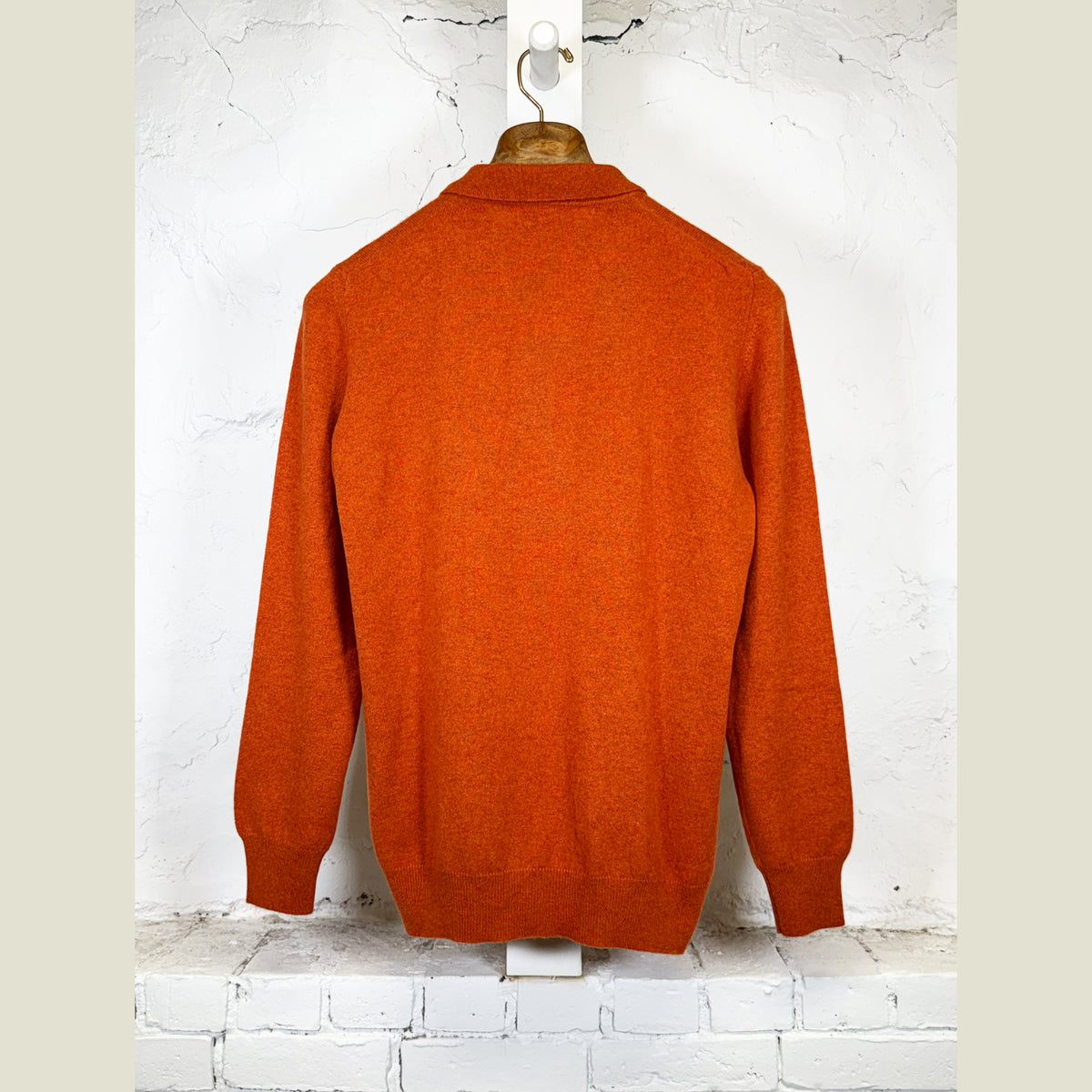 DW Sweater