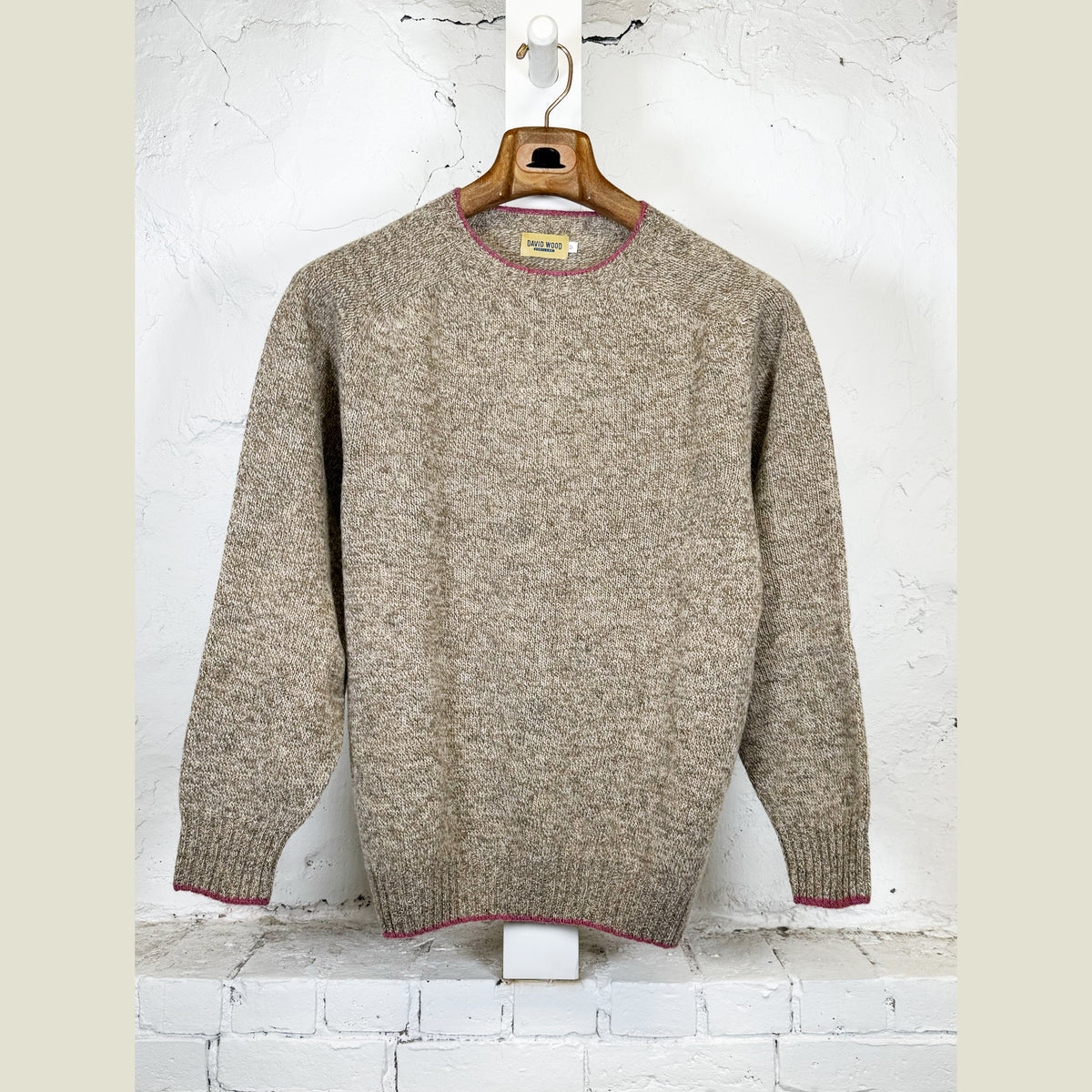 DW Shetland Crew with Contrast Tipping