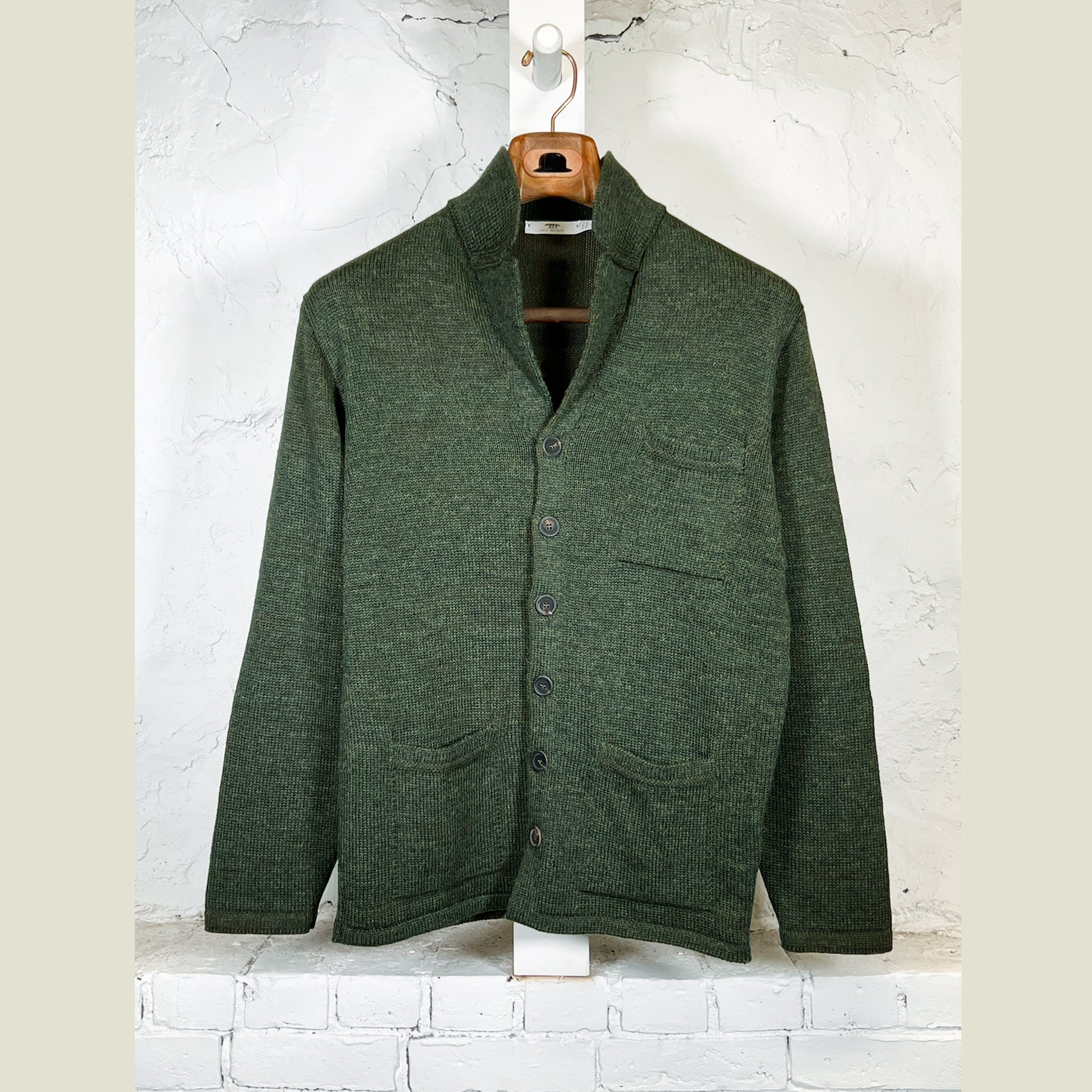 INIS MEÁIN Pub Jacket