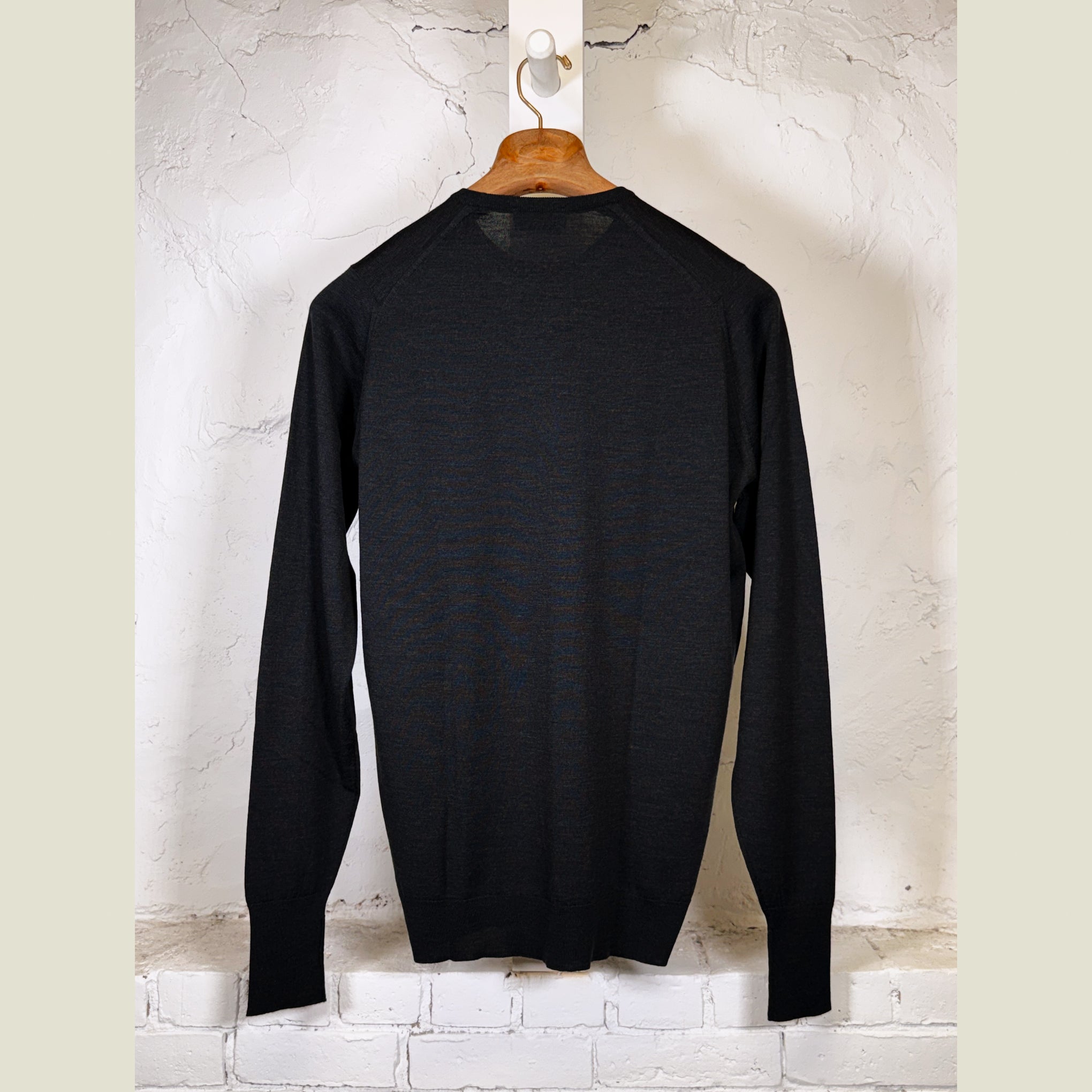 JOHN SMEDLEY Crewneck Sweater