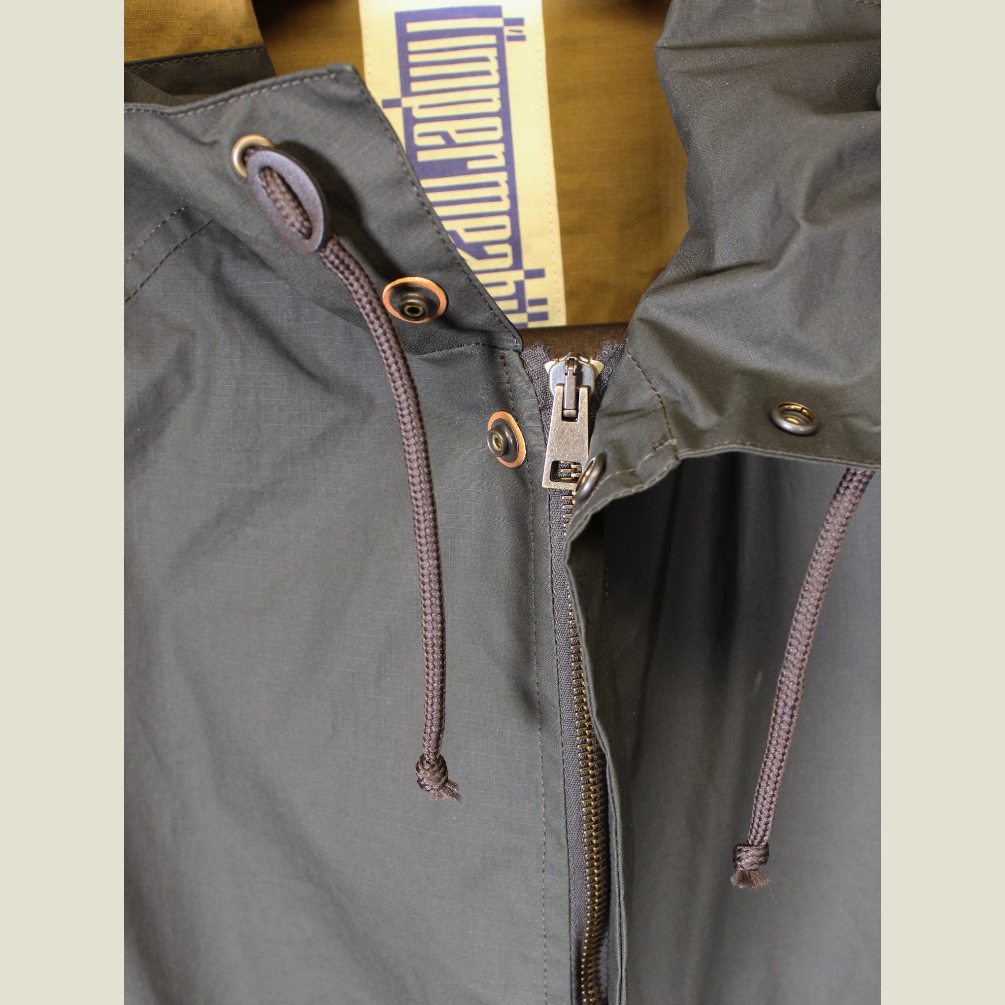 L’IMPERMEABLE Coat