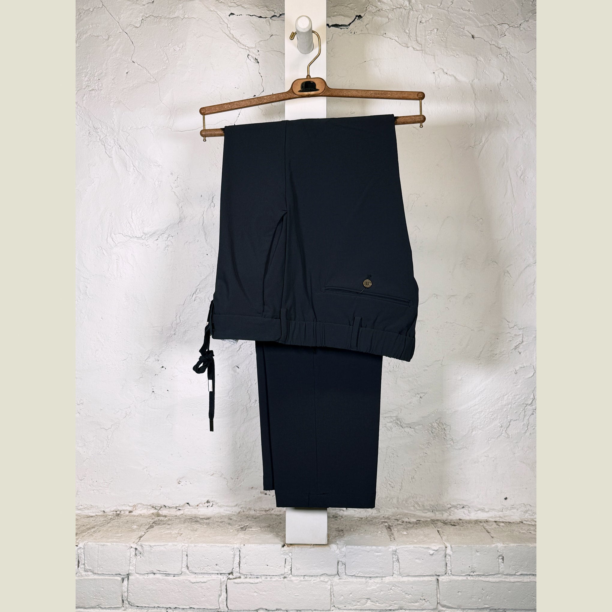 MYTHS Fleece-Lined Trouser