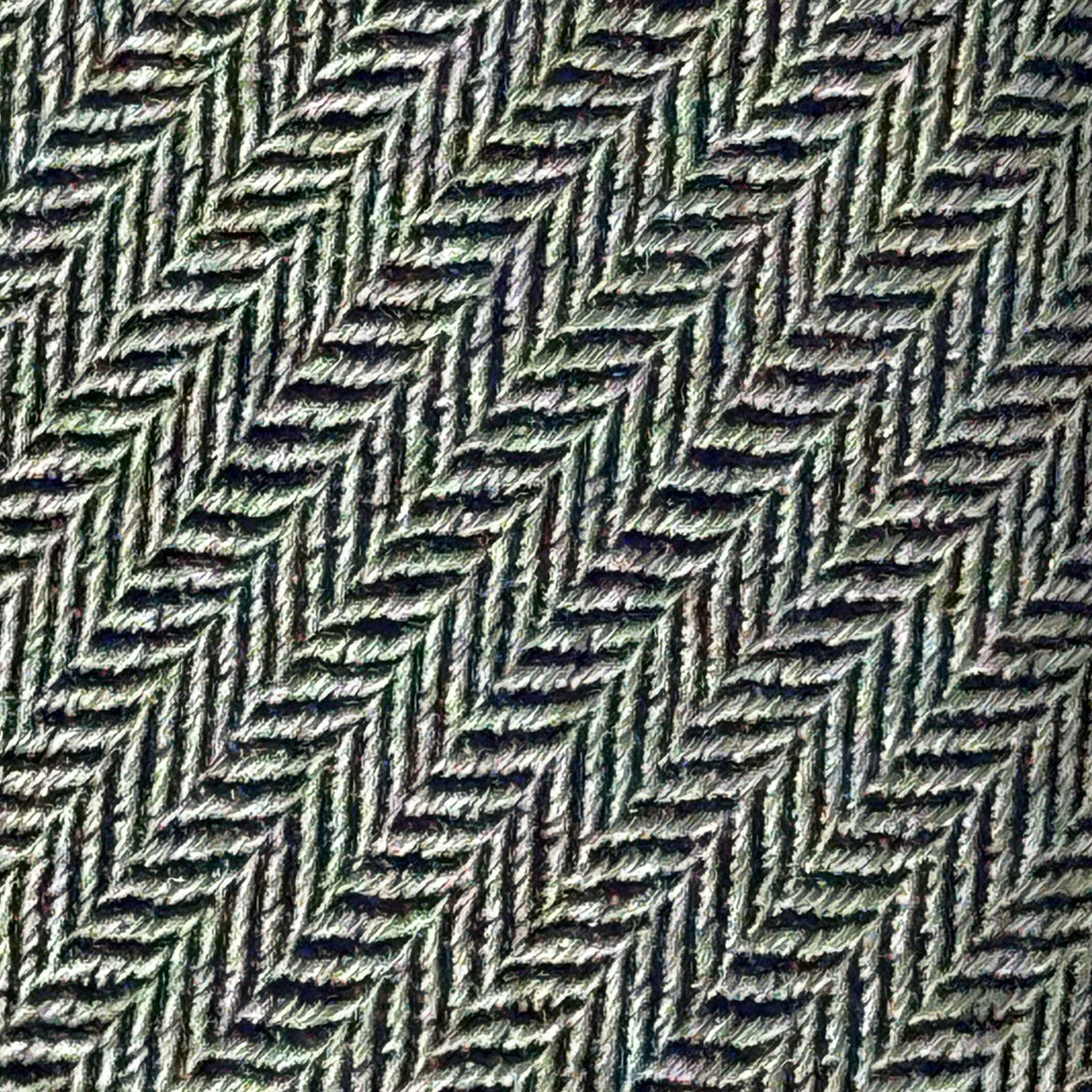 DW Tie