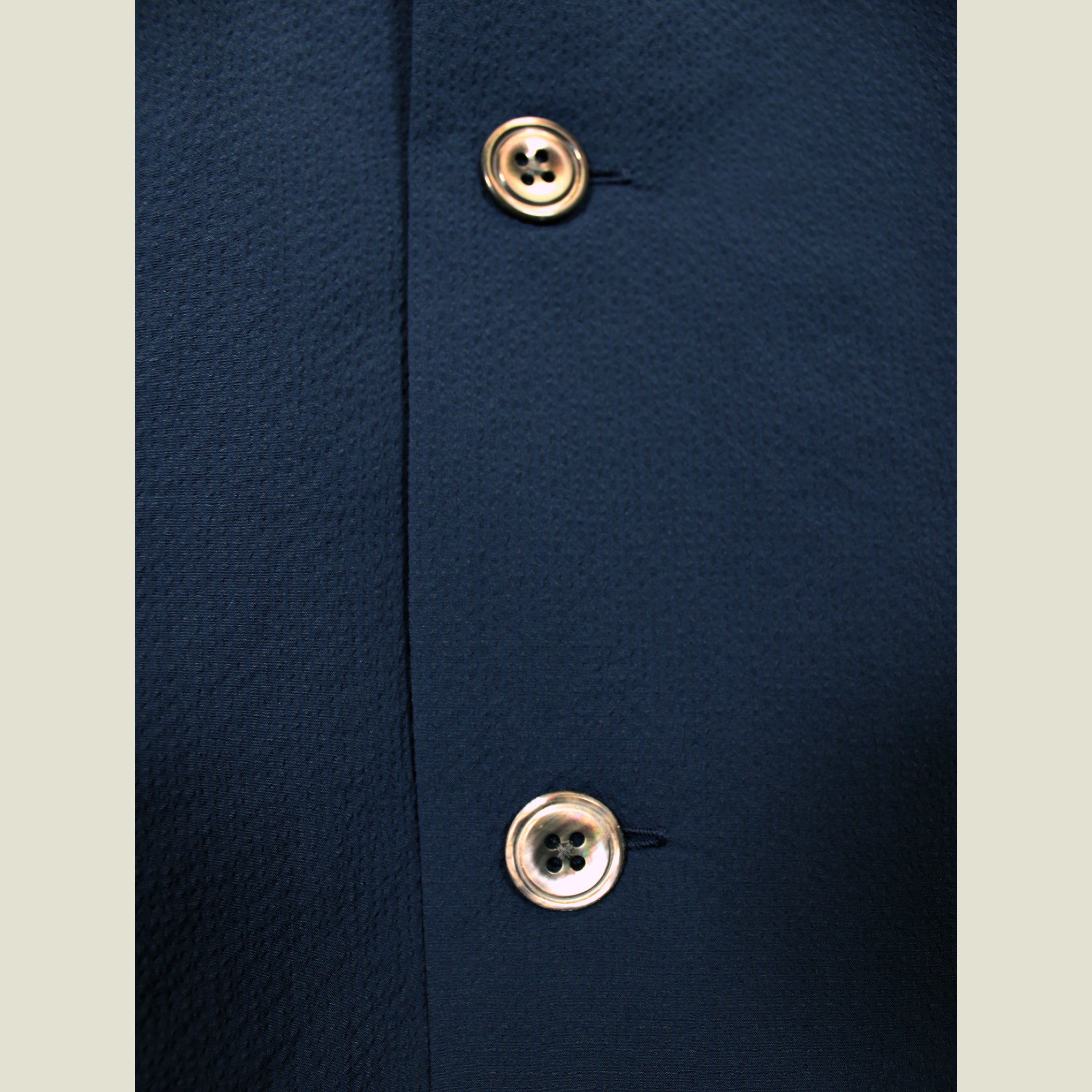 04651 / A TRIP IN A BAG Overshirt