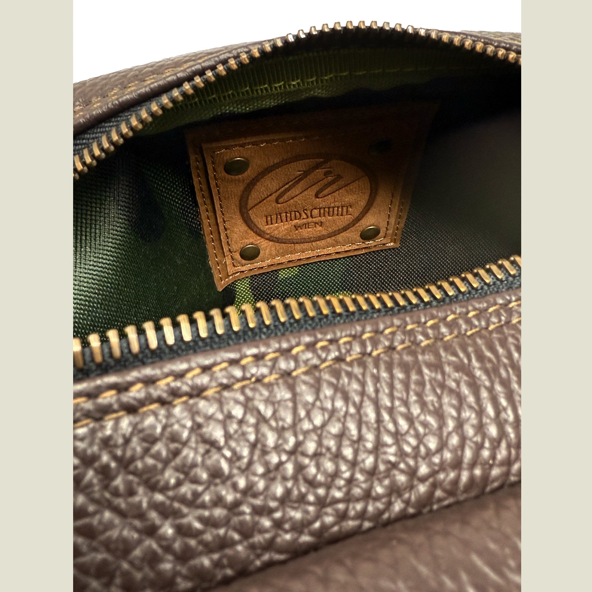 TR HANDSCHUHE Dopp Kit