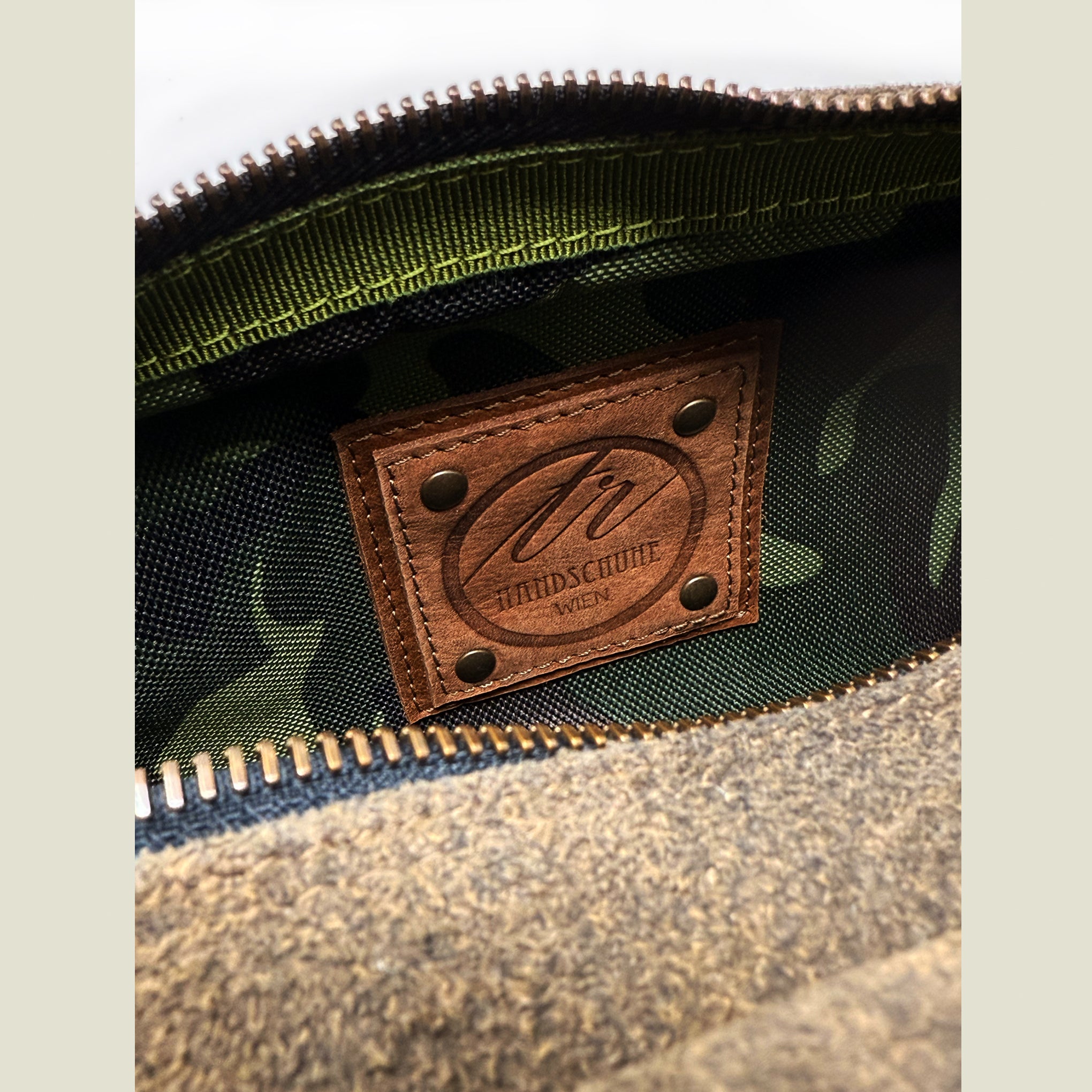 TR HANDSCHUHE Dopp Kit