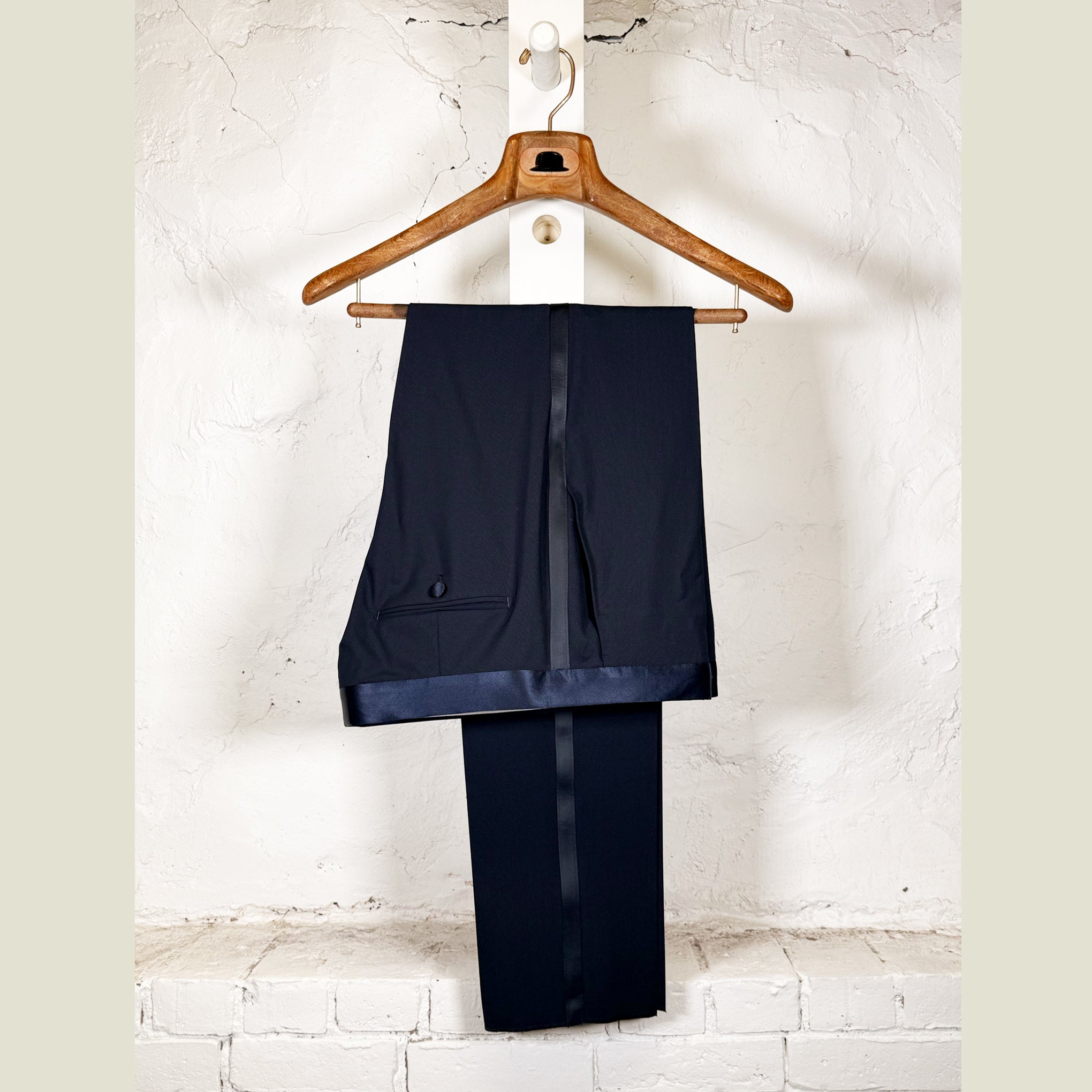 TOMBOLINI Zero Gravity Tuxedo