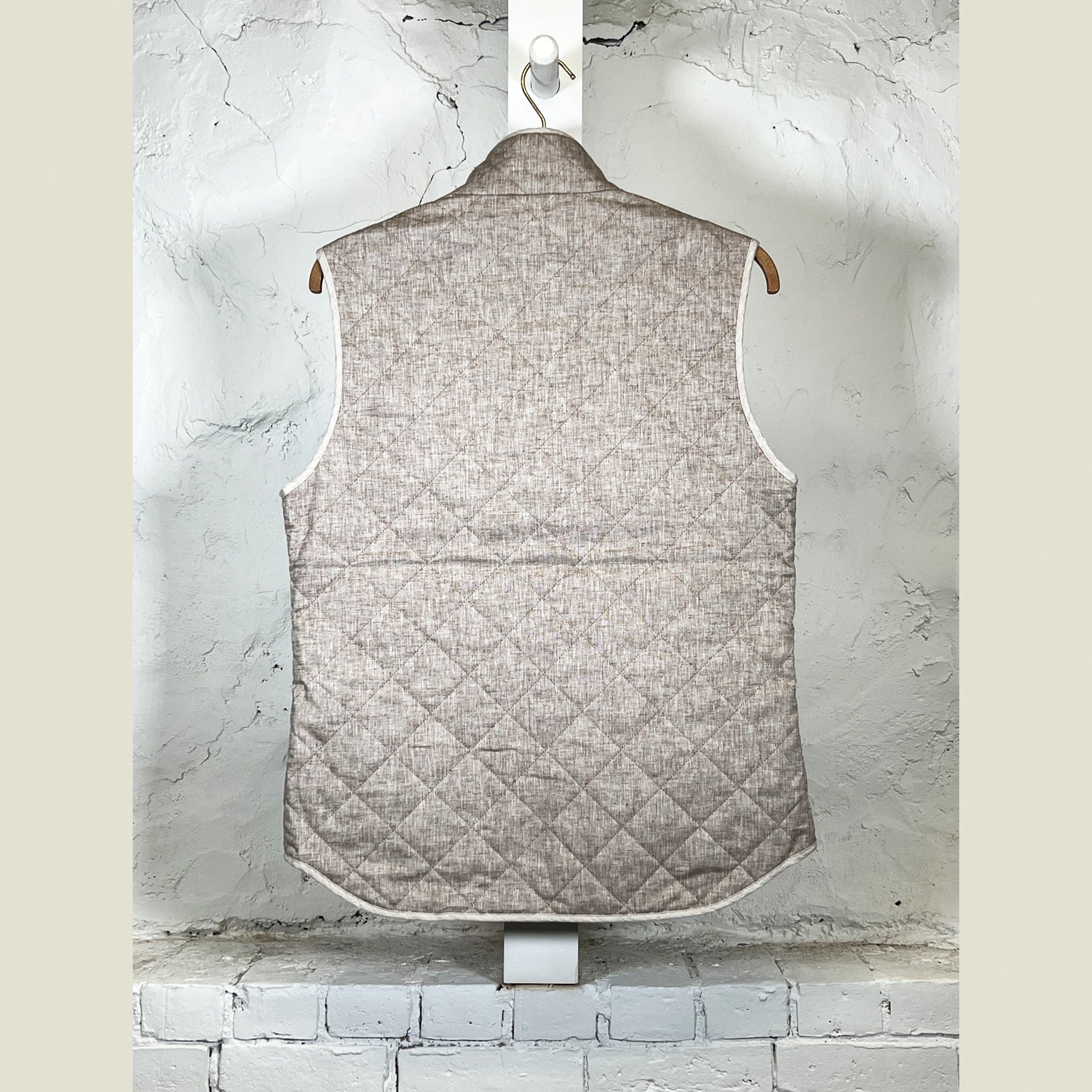 WATERVILLE Quilted Linen Vest